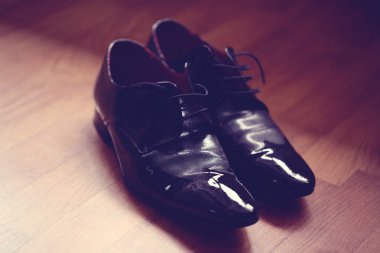 Siyah şık ayakkabılar