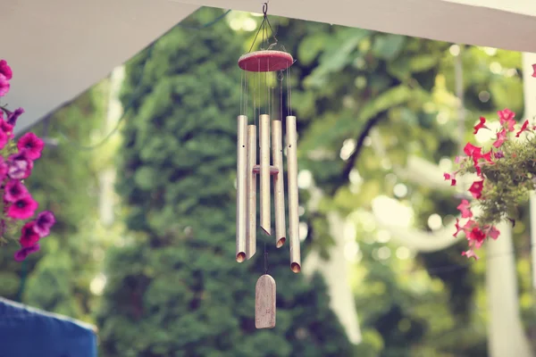 Carillon vento argento e legno — Foto Stock