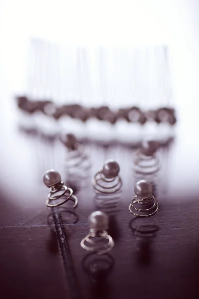 Beautiful hair comb with pearls — Stock Photo, Image