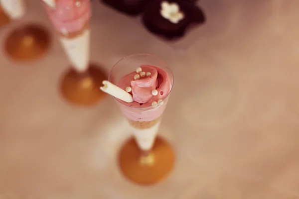 Heerlijke pudding in een glas — Stockfoto