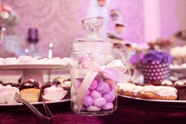 Mix of wedding sweets on table — Stock Photo, Image