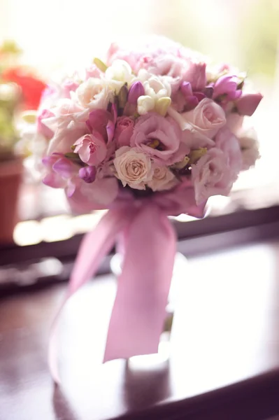 Hermoso ramo de boda — Foto de Stock