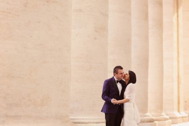 neşeli gelin ve damat
