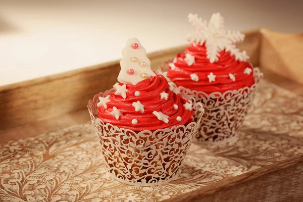 Two red cupcakes — Stock Photo, Image