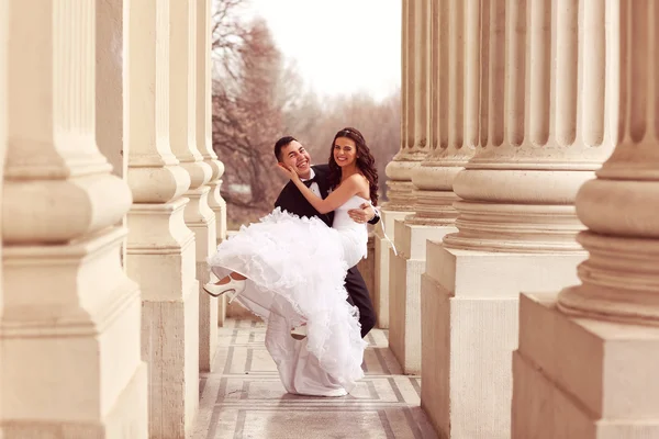 花嫁と新郎ダンス — ストック写真
