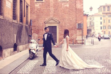 Gelin ve damat şehir