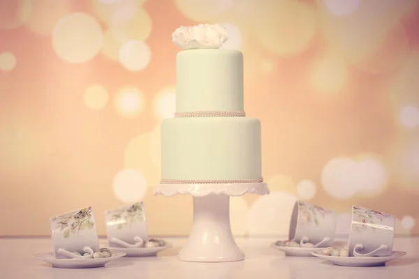 Bolo de maçapão verde 2tier — Fotografia de Stock