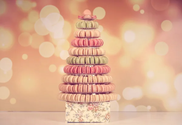 Pyramid of assorted macaroons — Stock Photo, Image