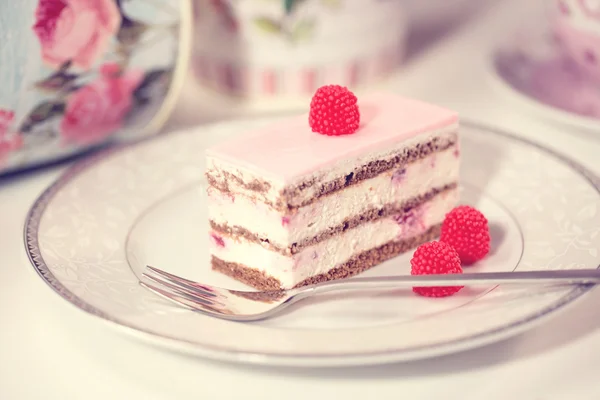 Délicieux gâteau aux baies — Photo