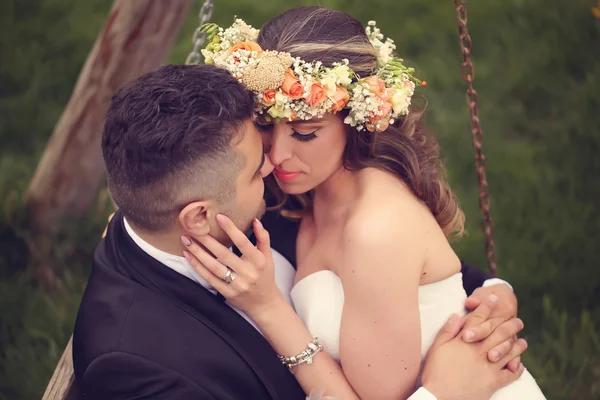 Beautiful bridal couple — Stock Photo, Image