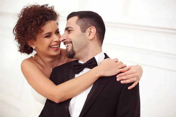 Beautiful bridal couple — Stock Photo, Image