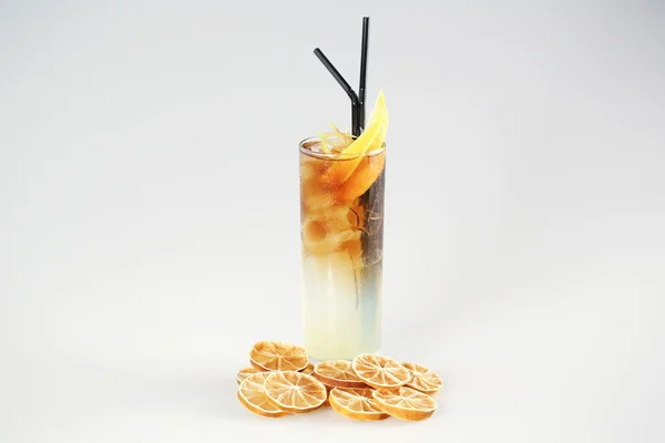 Cocktail fresco em vidro — Fotografia de Stock