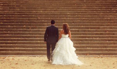 damat ve gelin doğru merdivenleri