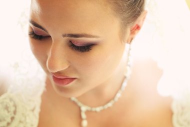 Profesyonel makyaj ile güzel gelin