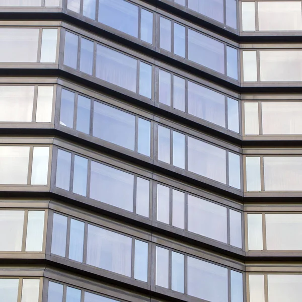 커다란 건물의 사각형 — 스톡 사진