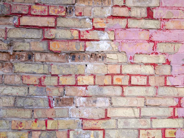 Muro Mattoni Marrone Con Tracce Vernici Rosse Rosa — Foto Stock