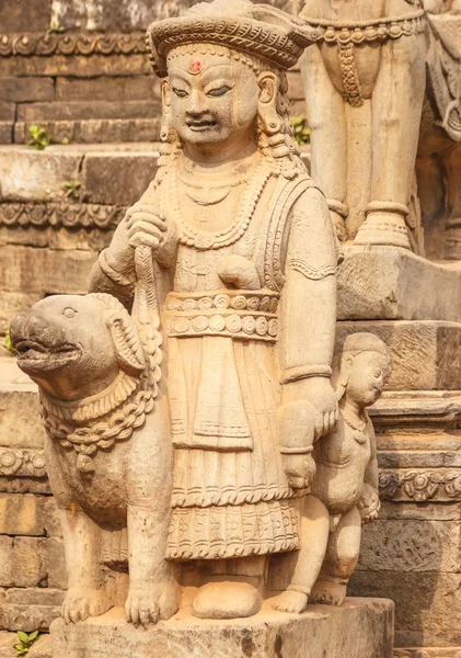 Standbeelden van god in Bhaktapur, Nepal — Stockfoto
