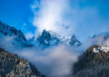 Ay 'ın yüksek detaylı görüntüsü toplandı