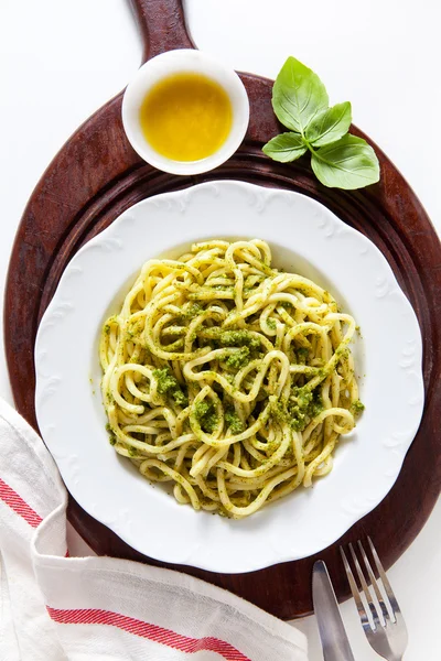 Homemade pasta with basil pesto. concept of healthy Italian food — Stock Photo, Image