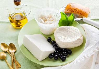 Grup beyaz peynir: ricotta, Sicilya primosale ve koyun ch