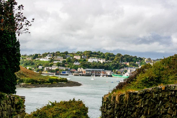 Irelands Kinsale Bay Vista Distancia Desde Mirador Ladera — Foto de Stock