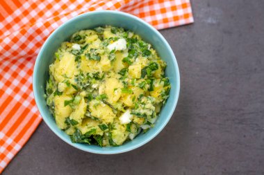 homemade mashed potatoes with parsley and dill