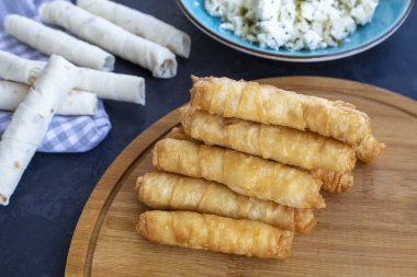 Sigara Boregi - Türk Purosu Şekillendirilmiş Rolls.