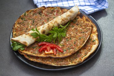 delicious fresh turkish pizza Lahmacun