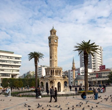 İzmir / Türkiye, 20 Aralık 2019, İzmir Eski Saat Kulesi, Konak Meydanı