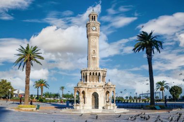 Türkiye İzmir Konak Meydanı Eski Saat Kulesi