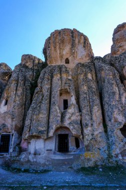 Kilistra veya Lystra Konya 'nın Meram ilçesine bağlı bir beldedir..