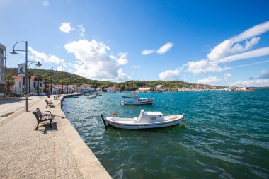 Ayvalik - Türkiye, 03 Ekim 2025, Ayvalik kıyı şeridinden deniz manzarası