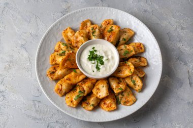 Patates hindiba manti çok lezzetli.