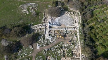 Eski Teos şehrinin insansız hava aracı görüntüsü. Seferihisar - Türkiye