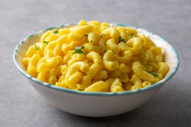 Lezzetli makarna ve peynir, Amerikan peynirli makarna, peynirli makarna..