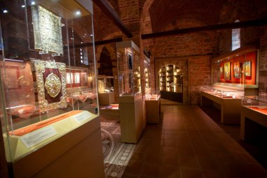 Meteora, Thessaly, Yunanistan - 17 Şubat 2025: St. Varlaam Manastırı bir Doğu Ortodoks manastırıdır.