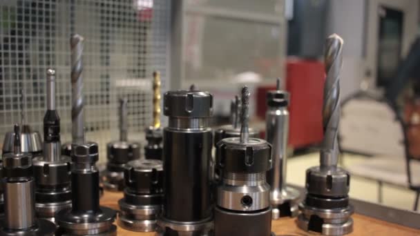 Rotating head bits and tools in a high precision mechanics lathe in workshop — Stock Video