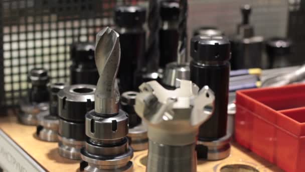 Rotating head bits and tools in a high precision mechanics lathe in workshop — Stock Video