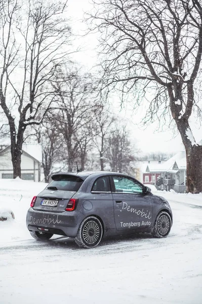 Tonsberg Norwegia Januari 2021 Fiat 500 Silver Adalah Mobil Listrik — Stok Foto
