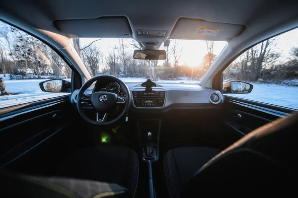 Tnsberg Noruega Fevereiro 2021 Black Skoda Citigoe Carro Elétrico Compacto — Fotografia de Stock