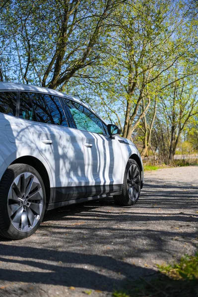 Tonsberg Norsko Května 2021 Bílá Škoda Enyaq Suv Elektrické Auto — Stock fotografie