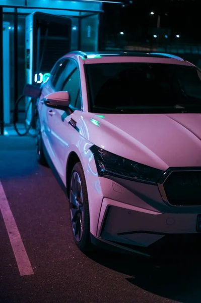 Tonsberg Norsko Května 2021 Bílá Škoda Enyaq Suv Elektrické Auto — Stock fotografie