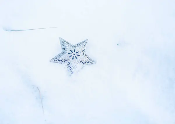 Estrella Metal Nieve Clima Helado Atmósfera Invernal — Foto de Stock