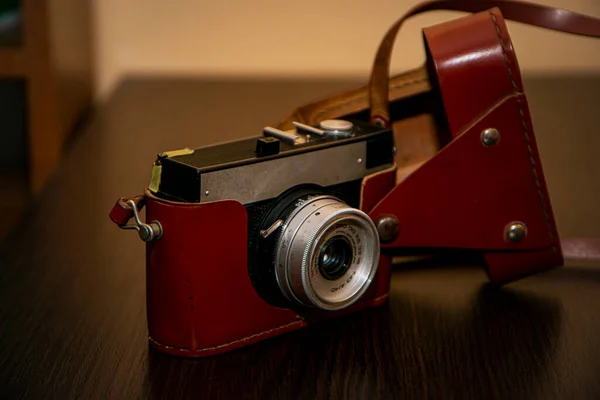 Attrezzatura Fotografica Macchina Fotografica Retrò Sfondo Marrone Macchina Fotografica Epoca — Foto Stock