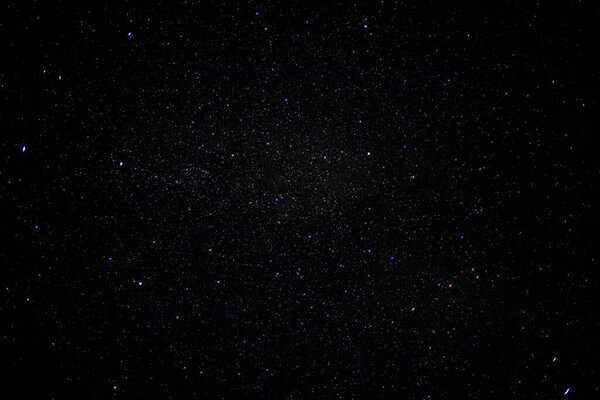 звездное небо в северном полушарии, звезды в небе летом июля 2021 года.