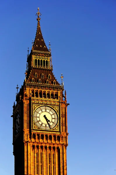 Big Ben slunečný den modré obloze. Umělecký Barevný filtr - Malířská špachtle — Stock fotografie