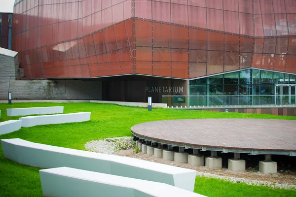 Varşova Planetarium, giriş