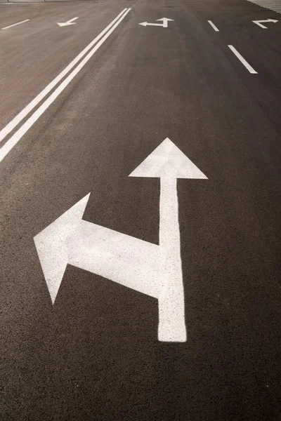 Road markings  on the asphalt road in the city — Stock Photo, Image