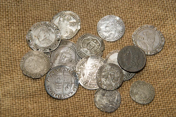 Ancient England silver coins with portraits of kings on the old — Stock Photo, Image