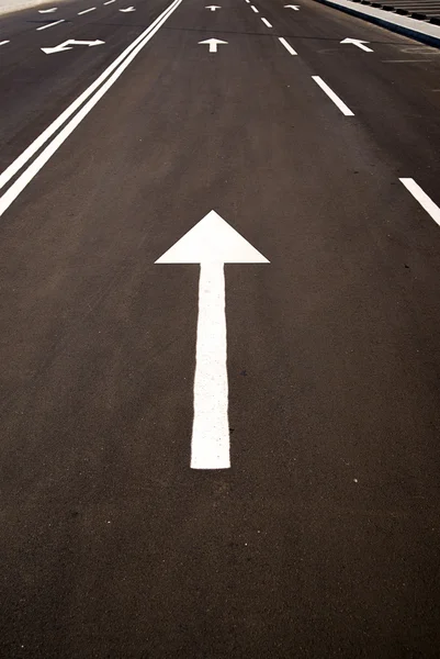 Road markings  on the asphalt road in the city — Stock Photo, Image